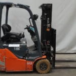 sewa forklift murah, forklift orange