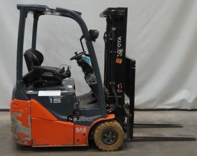 sewa forklift murah, forklift orange